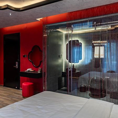 Midas Hotel 2 Ho Chi Minh-stad Buitenkant foto